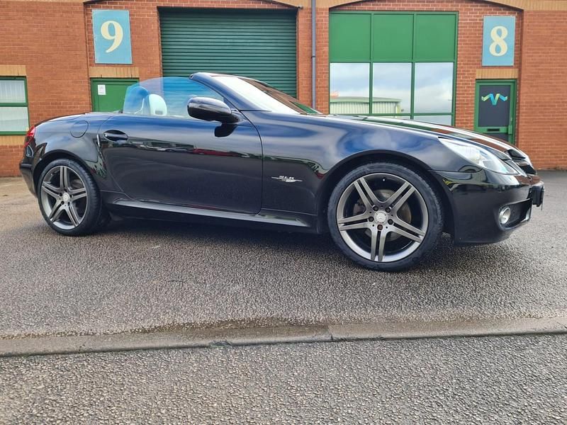 Used Mercedes SLK200 2LOOK Edition 184 HP (135 kW) 2009 Black Cabriolet
