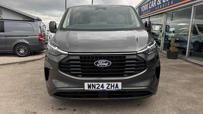 Used Ford Transit Custom Limited 136 HP (100 kW) 2024 Grey Van
