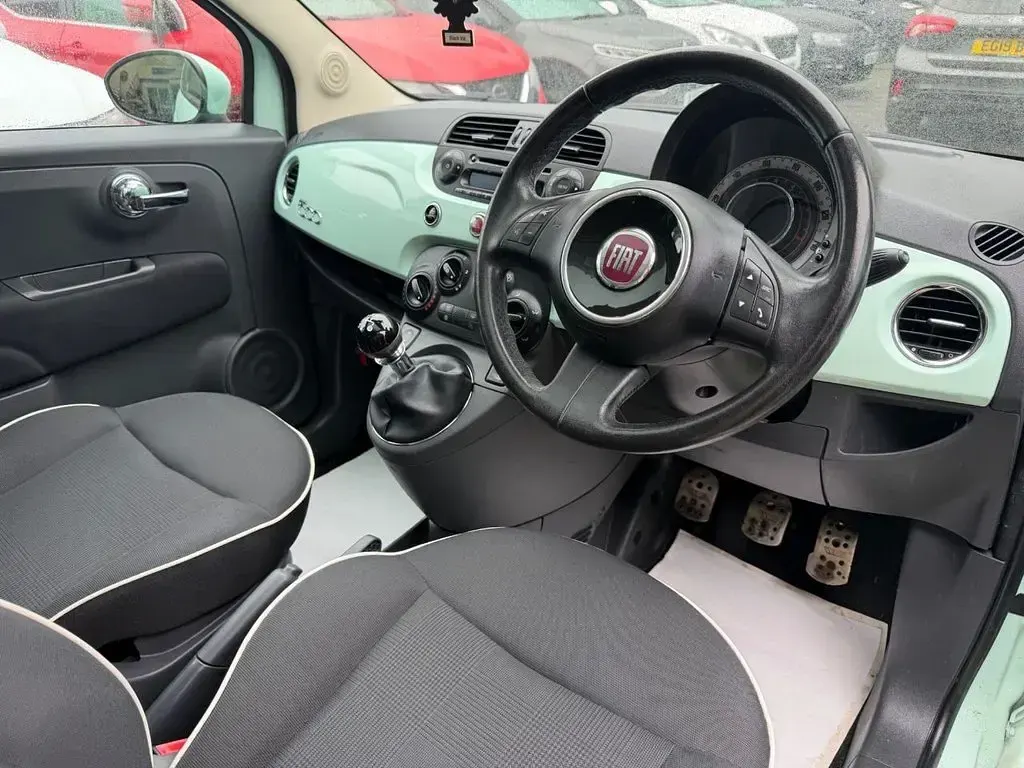 Used Fiat 500 Lounge 69 HP (50 kW) 2014 Green Hatchback