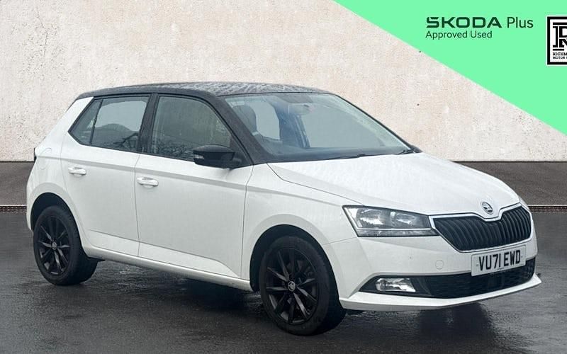 Used Skoda Fabia Colour Edition 95 HP (69 kW) 2021 White Hatchback