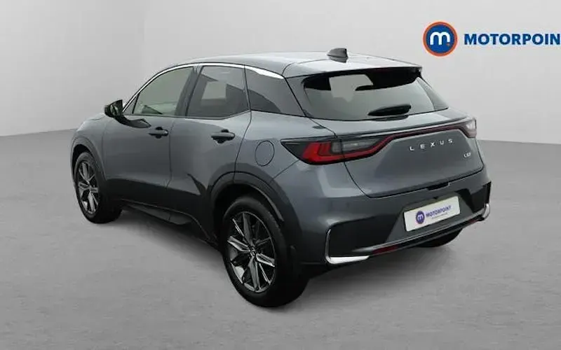 Used Lexus LBX 136 HP (100 kW) 2026 SUV