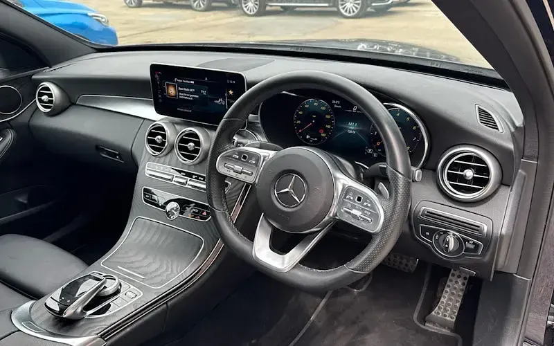 Used Mercedes C300 AMG line 258 HP (189 kW) 2020 Blue Sedan