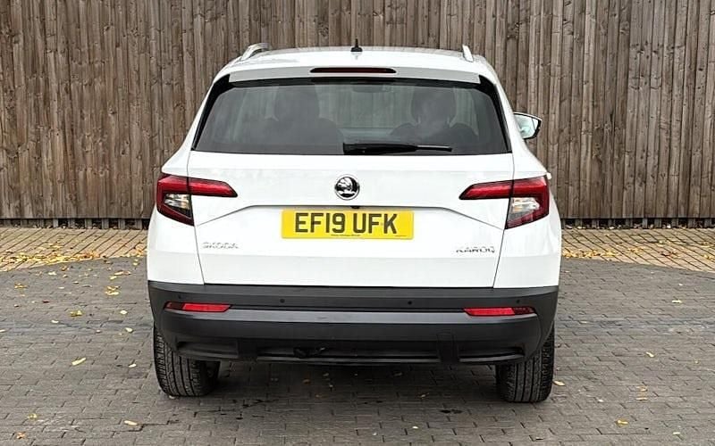 Used 2021 Skoda Karoq SE L SUV | £14,799 (Good price) - Image 1/4
