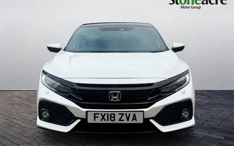 Used Honda Civic EX 120 HP (88 kW) 2020 White Hatchback