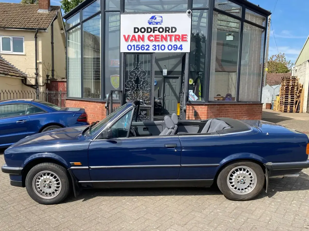 Used BMW 320 Cabriolet Sport Line 1990 Blue Cabriolet