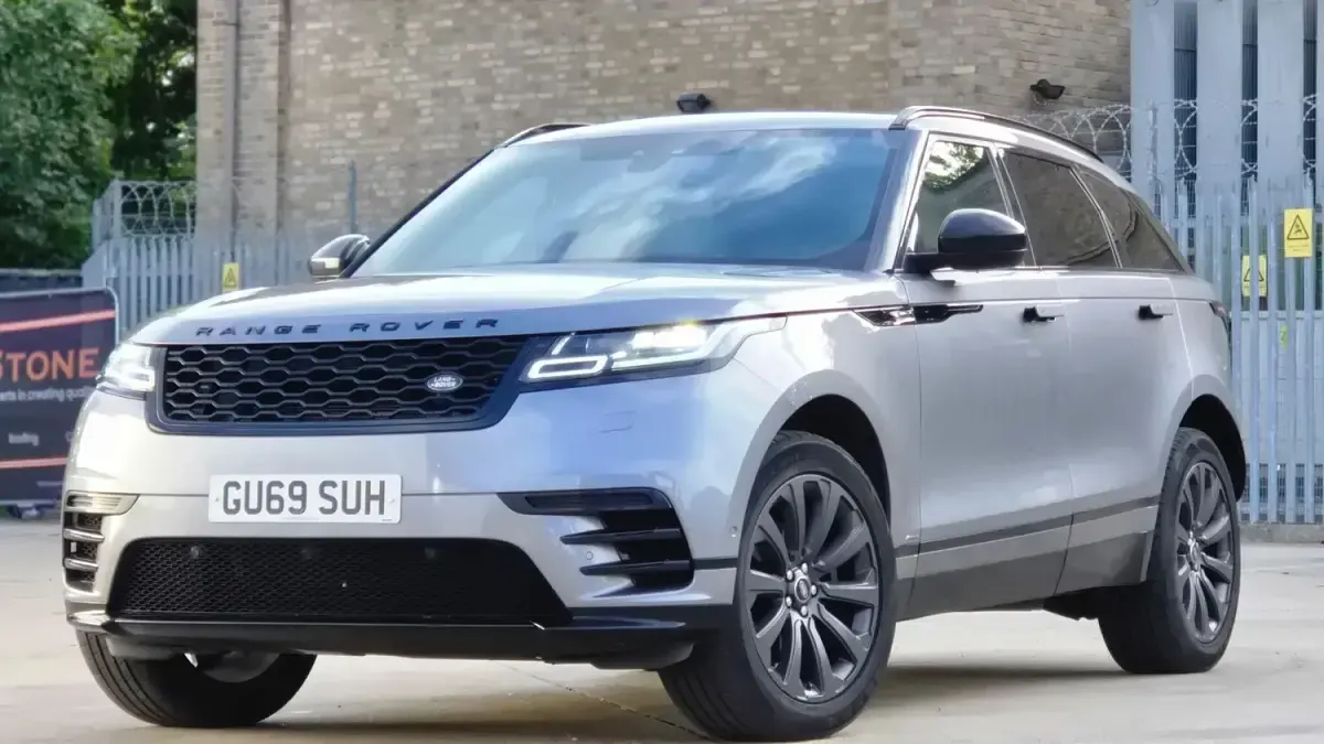 Used Land Rover Range Rover Velar SE Dynamic 236 HP (173 kW) 2019 Grey SUV
