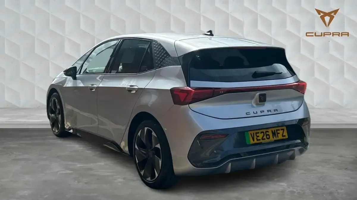Used Cupra Born e-Boost 169 kW (231 HP) 2026 Silver Hatchback