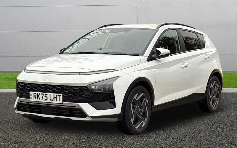 Used Hyundai Bayon Premium 101 HP (74 kW) 2025 White SUV