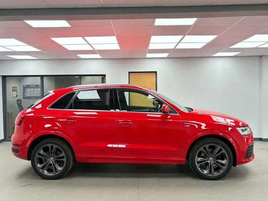 Używany Audi Q3 S-line plus 2015 Czerwony SUV