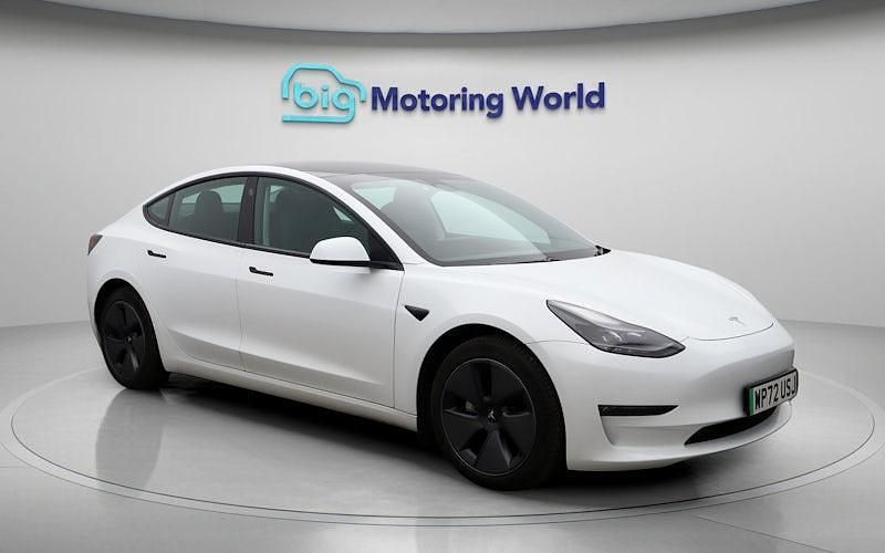 White Used 2022 Tesla Model 3 Long Range AWD Sedan | £20,100 (Fair price) - Image 1/4