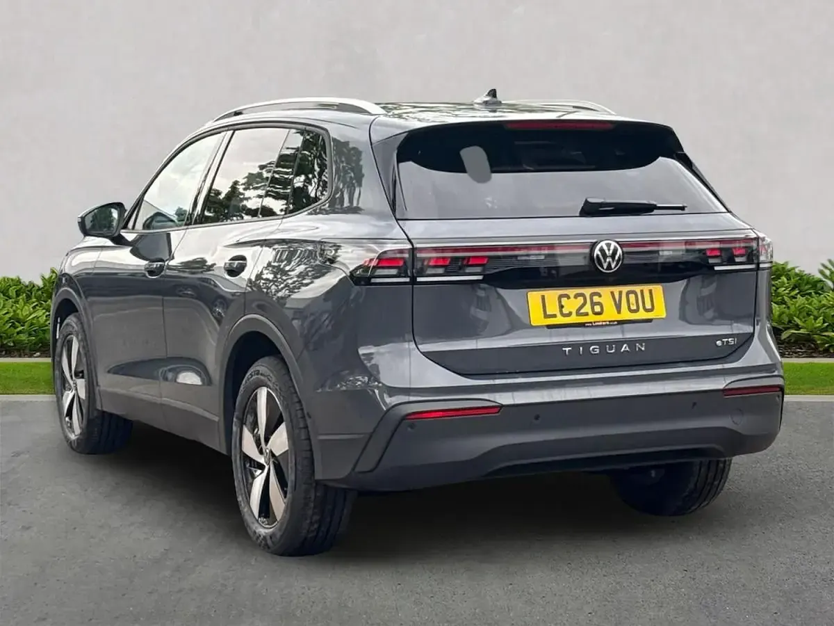 Used VW Tiguan Match 150 HP (110 kW) 2025 Grey SUV