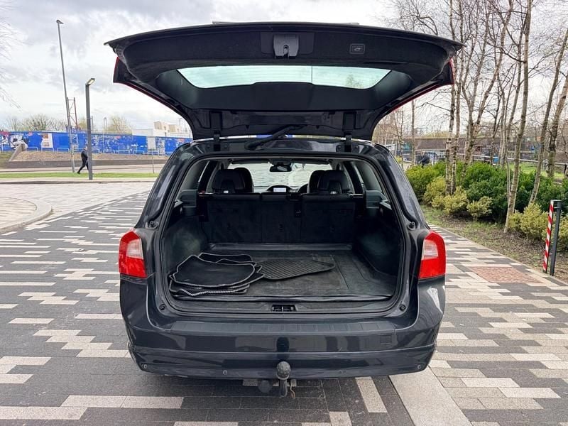 Used Volvo V70 SE Lux 163 HP (119 kW) 2012 Grey Estate