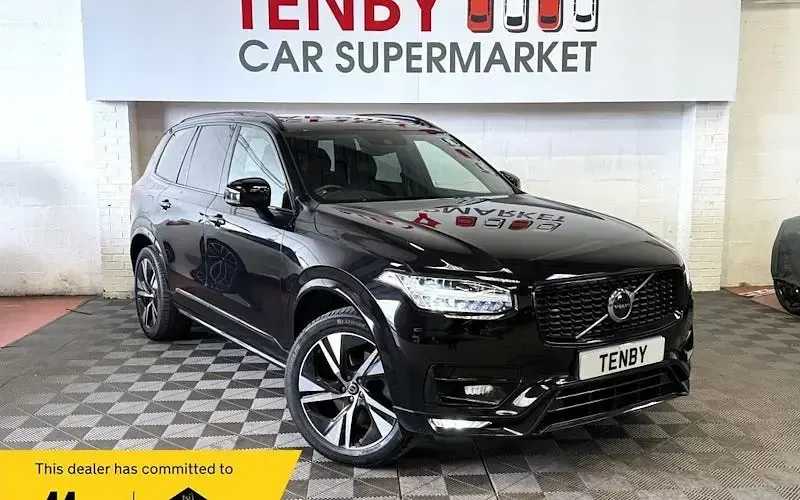Used Volvo XC90 R-Design 250 HP (183 kW) 2021 SUV