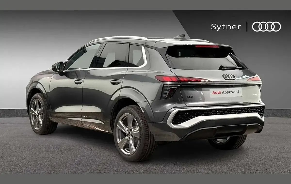 New Audi Q3 S-Line 200 HP (147 kW) 2026 Grey SUV