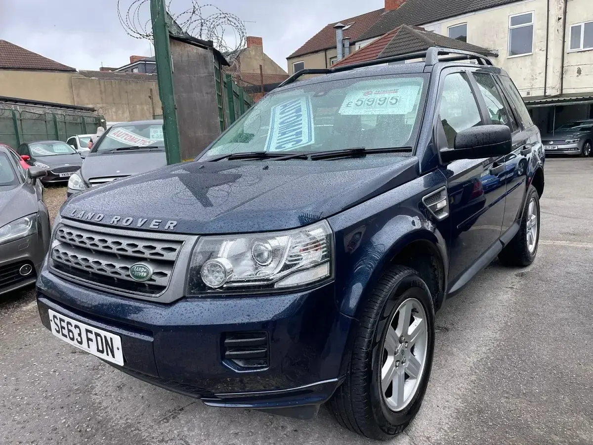 Used Land Rover Freelander 2 147 HP (108 kW) 2013 Blue SUV