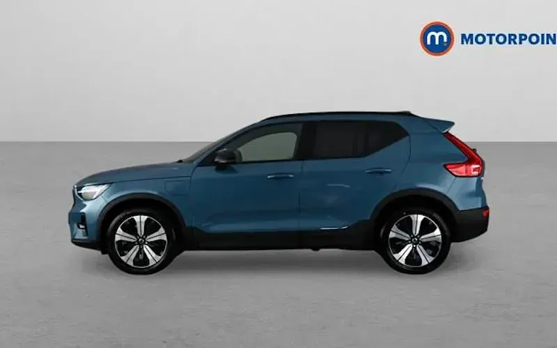 Used Volvo XC40 Ultimate 262 HP (192 kW) 2023 Blue SUV