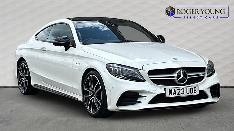 Begagnad Mercedes C43 AMG Premium Plus 2023 Vit Sportkupé