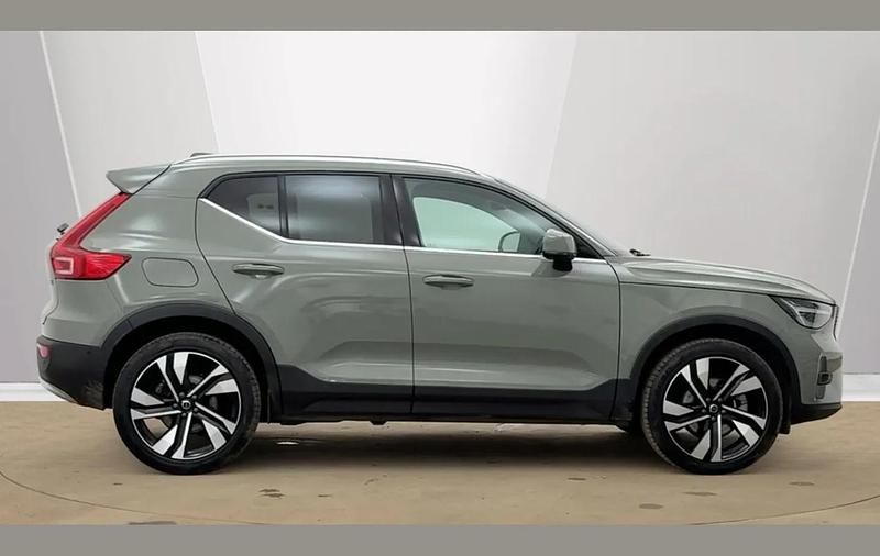 Used Volvo XC40 Ultra 194 HP (142 kW) 2025 Green SUV