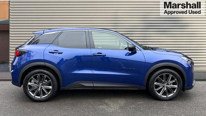 Used Lexus LBX 136 HP (100 kW) 2024 Blue SUV