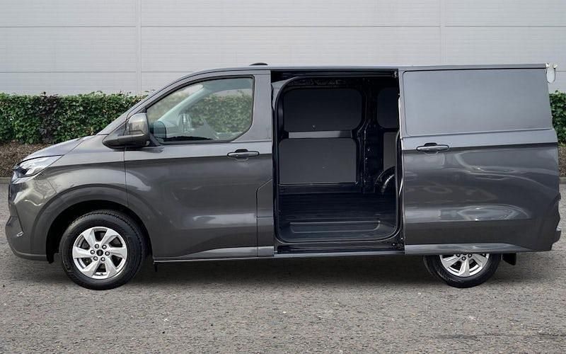 Used Ford Transit Custom Limited 136 HP (100 kW) 2025 Van