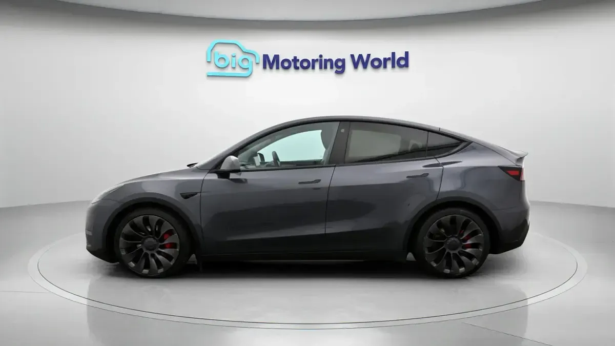 Used Tesla Model Y Performance 392 kW (534 HP) 2022 Grey SUV