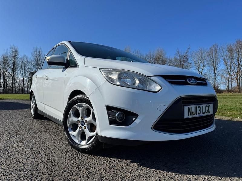 Used Ford C-MAX Zetec 105 HP (77 kW) 2013 White MPV