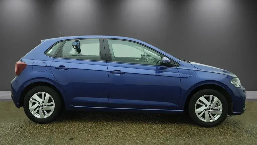 Used VW Polo Life 95 HP (69 kW) 2021 Blue Hatchback