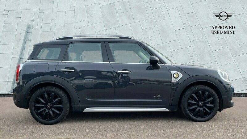 Used Mini Cooper S Countryman 221 HP (162 kW) 2019 Grey SUV