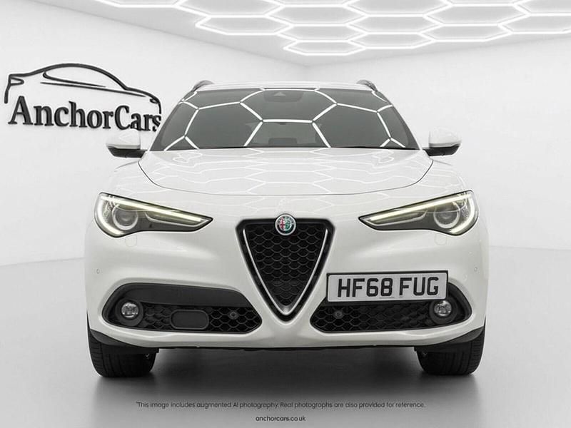 Used Alfa Romeo Stelvio 210 HP (154 kW) 2018 White SUV