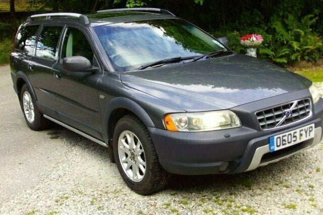 Used 2005 Volvo XC70 SUV | £5,695 - Image 1/4