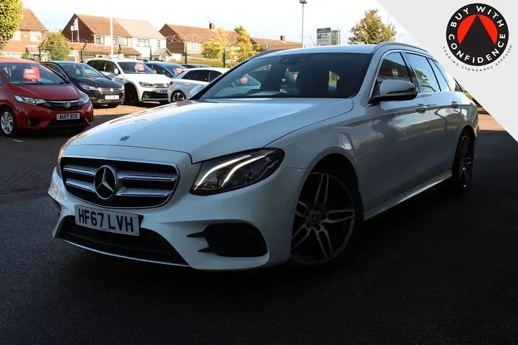 Used Mercedes E220 AMG line 194 HP (142 kW) 2017 White Estate