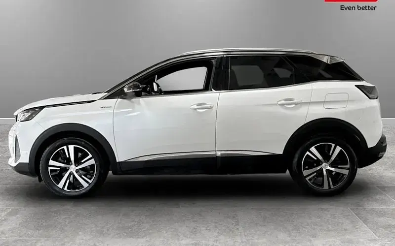 Used Peugeot 3008 GTi 226 HP (166 kW) 2022 White SUV