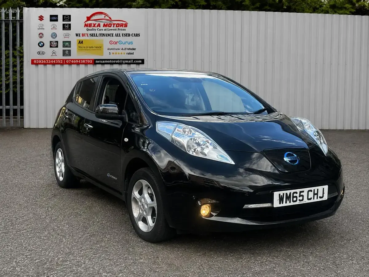 Used Nissan Leaf Acenta 80 kW (109 HP) 2015 Black Hatchback