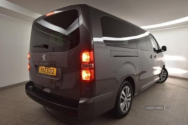 Used Peugeot e-Traveller Business-Line 100 kW (136 HP) 2024 Grey MPV