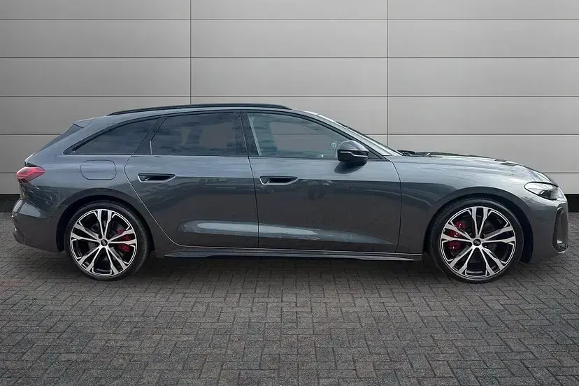 Used Audi S5 Advanced 362 HP (266 kW) 2025 Daytona grey Estate