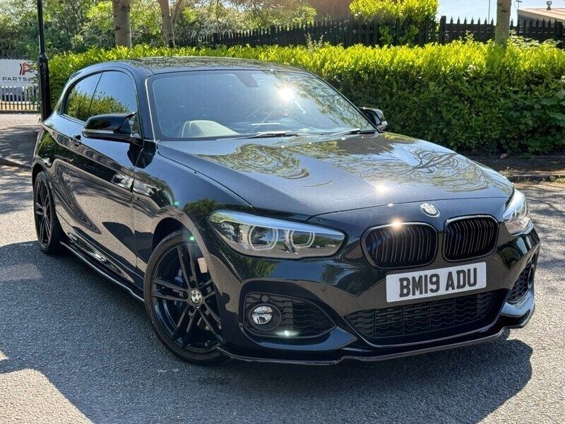 Black Used 2019 BMW 118 M Sport Hatchback | £14,995 (Fair price) - Image 1/4