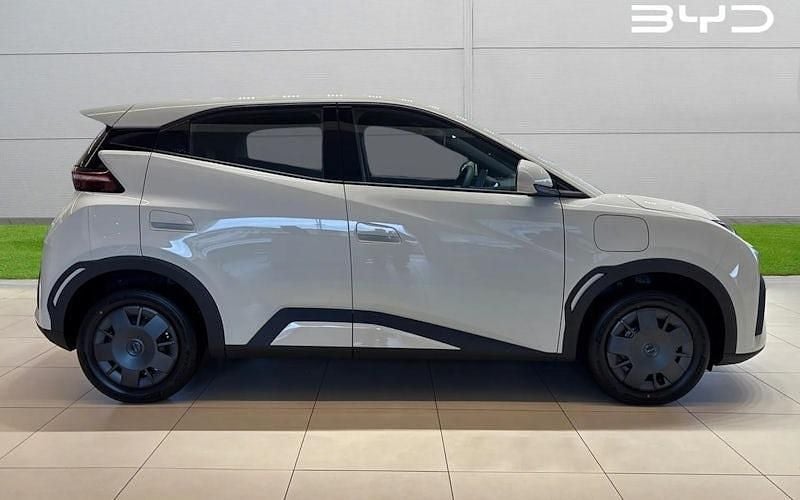 New BYD Dolphin Surf Active 64 kW (88 HP) 2026 Hatchback