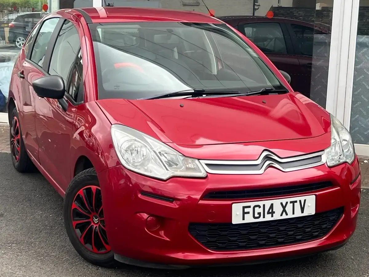 Used Citroën C3 68 HP (50 kW) 2014 Red Hatchback