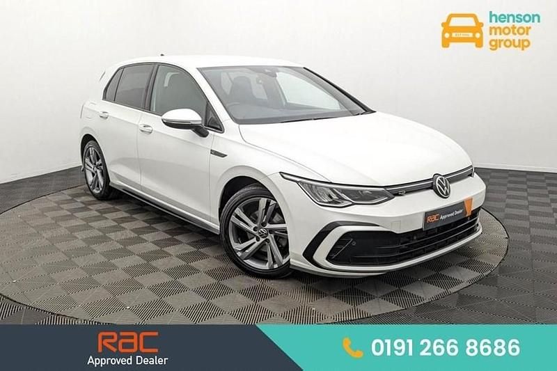 Used VW Golf VII R-line 130 HP (95 kW) 2021 White Hatchback