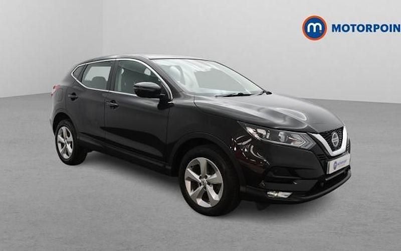 Usado Nissan Qashqai Acenta Premium 116 HP (85 kW) 2019 SUV
