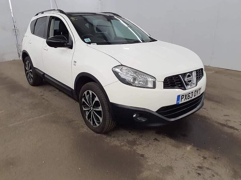 Used Nissan Qashqai 360º 110 HP (80 kW) 2013 White SUV