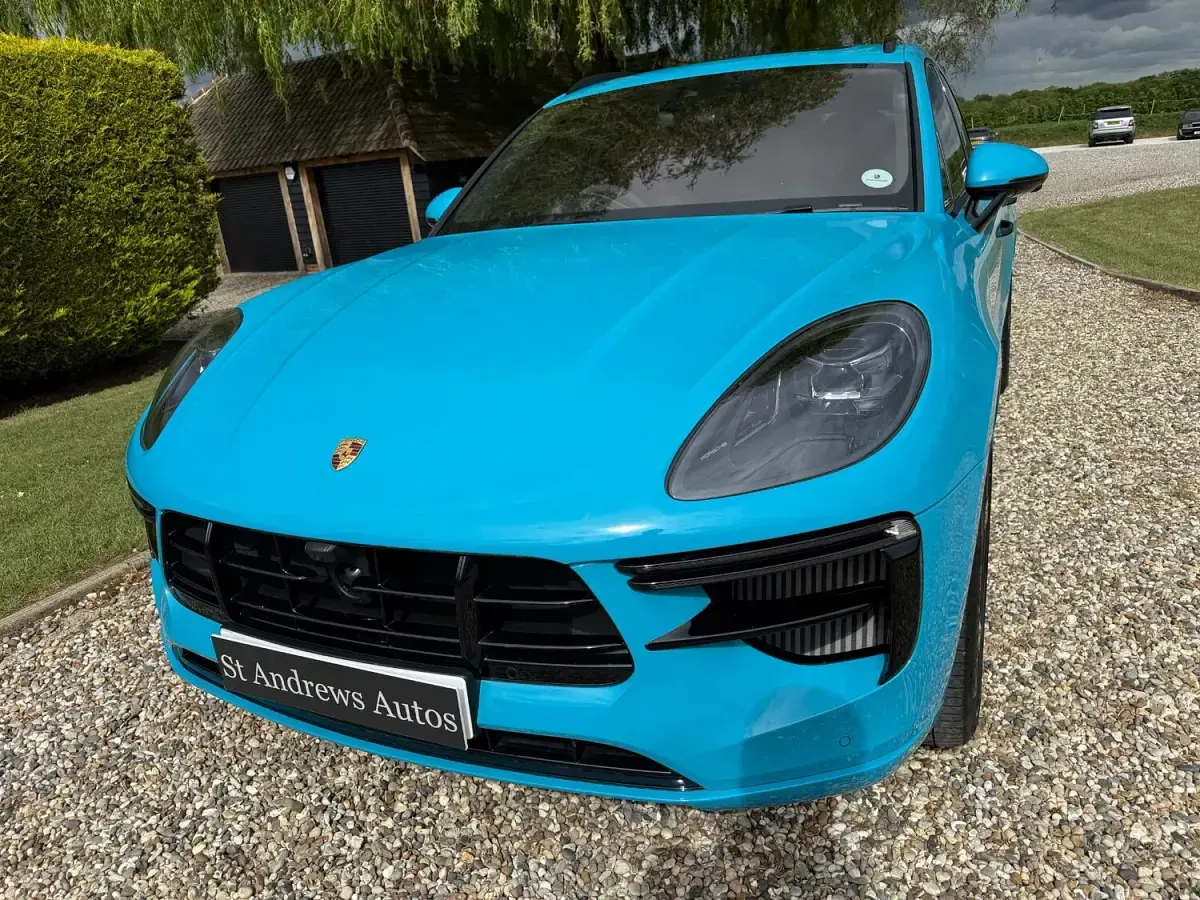 Used Porsche Macan Turbo 2020 Blue SUV