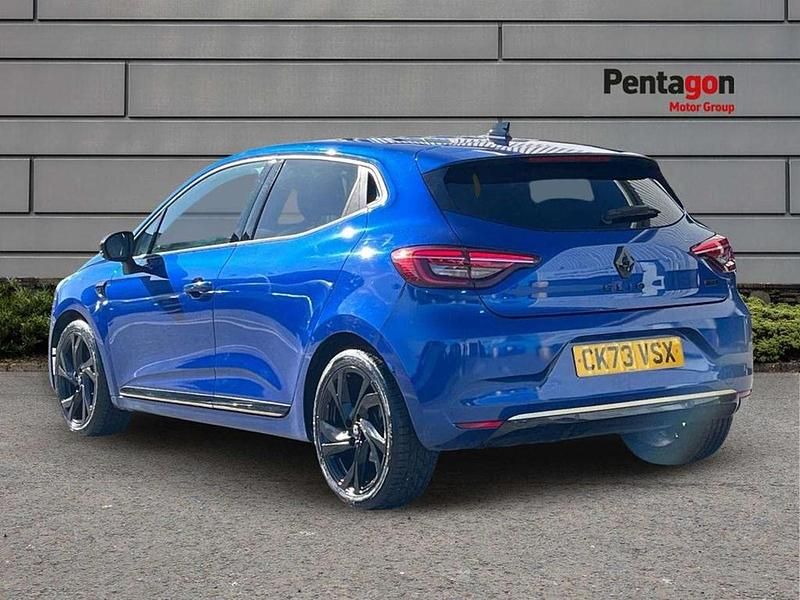 Used Renault Clio V Engineered 143 HP (105 kW) 2023 Blue Hatchback