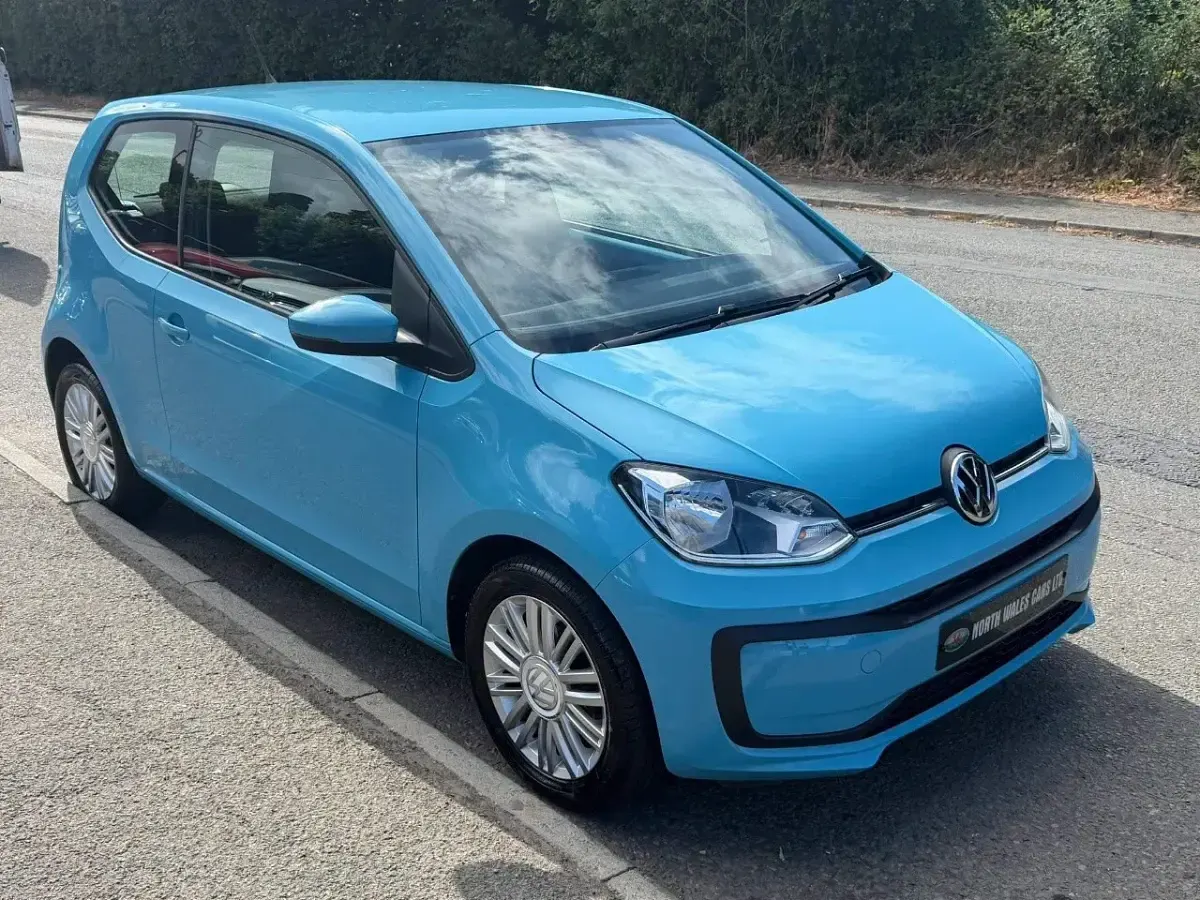 Used VW up! move up! 60 HP (44 kW) 2019 Blue Hatchback