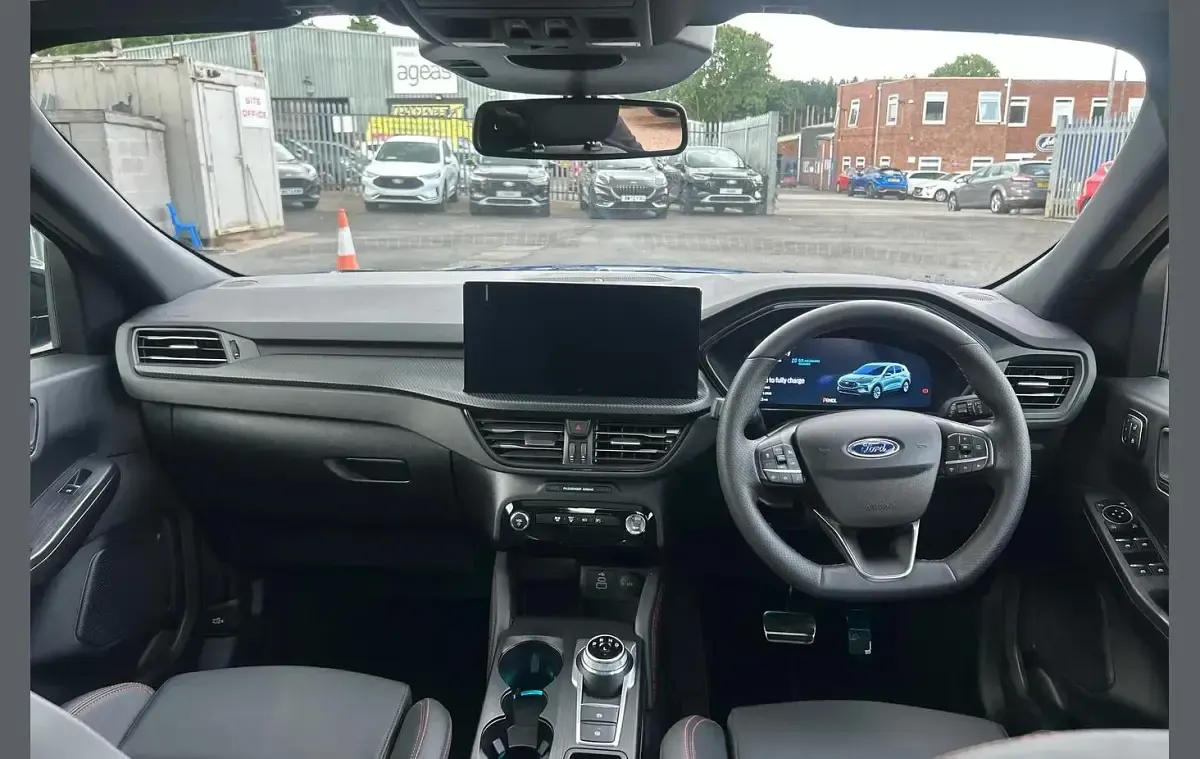 Used Ford Kuga ST-Line X 239 HP (175 kW) 2025 Blue SUV