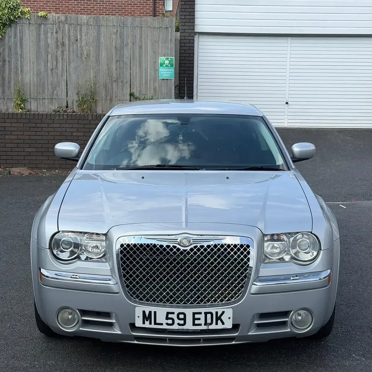 Used Chrysler 300C 2009 Silver Sedan