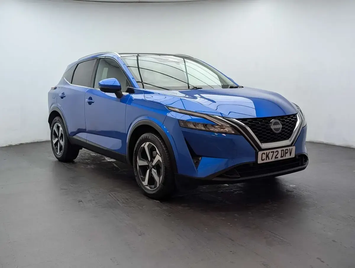 Used Nissan Qashqai N-Connecta 2022 Blue SUV