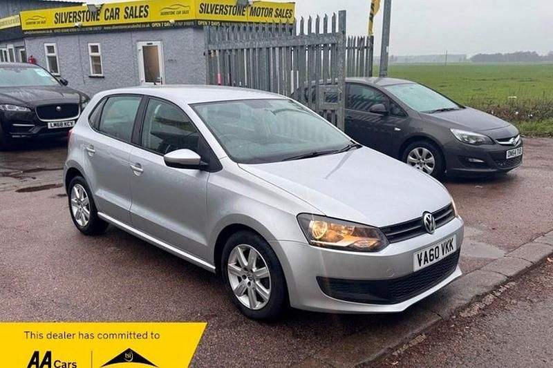 Used VW Polo SE 85 HP (62 kW) 2010 Silver Hatchback
