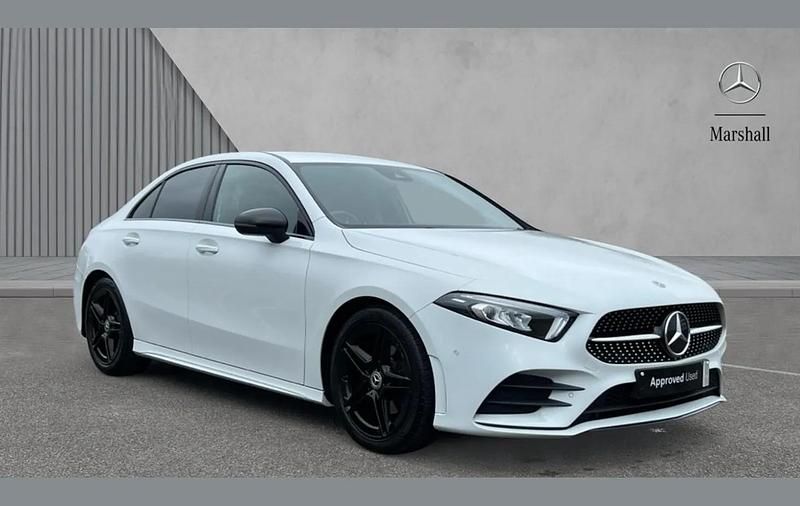 Used Mercedes A200 Executive 161 HP (118 kW) 2023 White Sedan