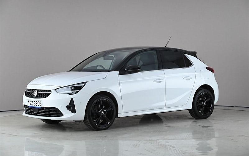 Used Vauxhall Corsa Ultimate 131 HP (96 kW) 2022 White Hatchback